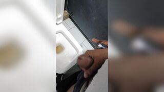 Big cock cumshot monti bathroom masterbation video Bathroom sex passionate sex video - 4 image