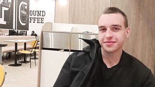 Jerking off in MCDONALDS while waiting for my meal