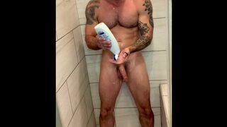 ASMR jacking off in the shower - 1 image