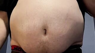 Big Chubby Gut Belly Play Show - 4 image