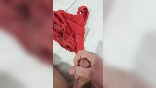 Cum on unwashed dirty knickers