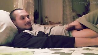 Man Masturbating in Bed (amature cum) - 5 image