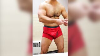MUSCLE BEAR STRIPS AND STARTS FLEXING - 4 image