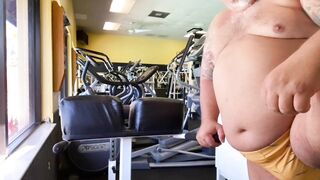 Retired wrestling muscle bull Coach blows a load training at the gym - 2 image