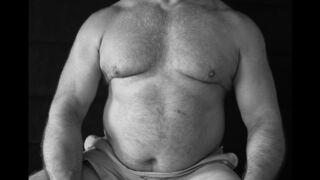 Gay bear Hotgay muscle bear daddy Bulge photo slideshow - 1 image