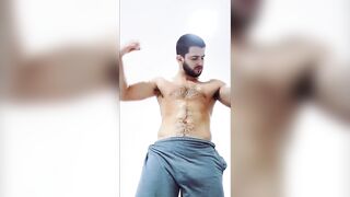 SWEATY GYM HUNK WORKING OUT COMPILATION - HAIRY VERBAL ALPHA - 3 image