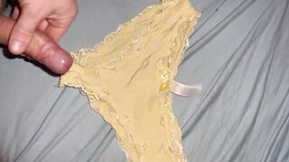 Cum on yellow panties! - 6 image