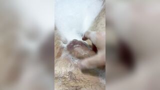 Cock play in the bath just shaved my balls - 6 image