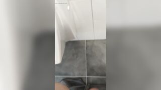 Cum in office toilet - 8 image