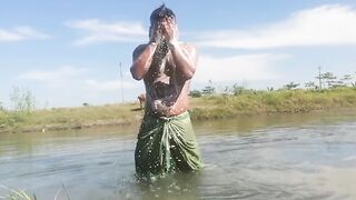 Desi gay sex video bathing - 9 image