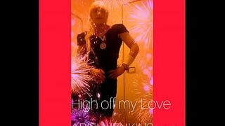 High off my love Paris hilton - 1 image