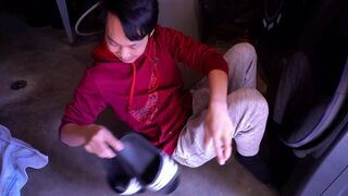 Horny twink piss fountain - 1 image