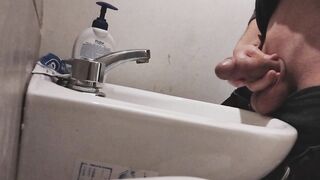 I rest my BALLS on the sink getting my COCK ready for a HUGE CUMSHOT