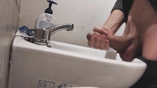 I rest my BALLS on the sink getting my COCK ready for a HUGE CUMSHOT