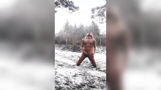 Naked : summer or winter?