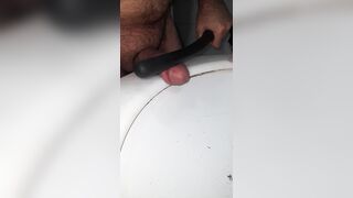 masturbation in the bathroom real amateur mature active man I fucked my dick, it's great