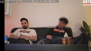 Mutual Jerking with a straight buddy