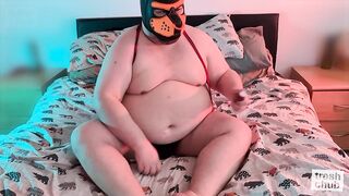 Chub Pup Trash - Jerking off in bed. - 2 image