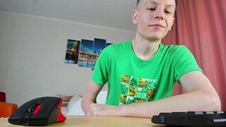 Excited Twink Evgeny Cum 3 Times This Day! - 10 image