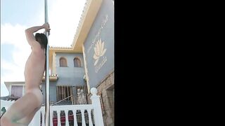 Dancing pole dance NAKED - 4 image