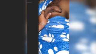 Indian teen in bed while being sucked - 7 image