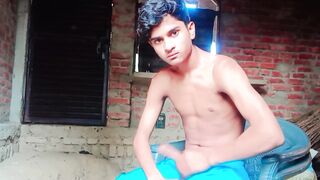 Salman Jock's sexy Indian desi boy mooth video - 5 image
