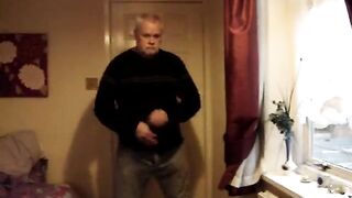 Mature man strips and jerks off. - 1 image
