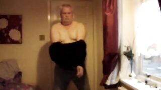 Mature man strips and jerks off.