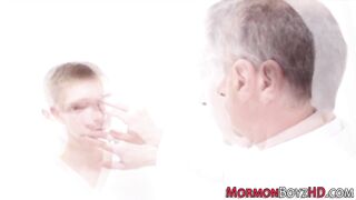 Mormon elder ass fingered