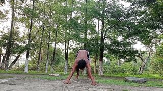 Azaan Bera's Sai Tarika Bas 5 Exercises In This Sex Step Life - 4 image