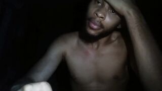 I'm looking for a girl - 5 image