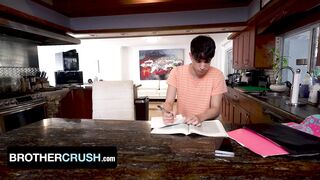 Curious Twinks measure each other up to forbidden desires