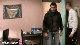 Cadinot.fr - The patient is too hot for his doctor!