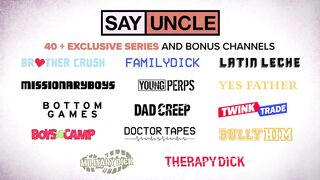 Hairy Jock Showers Nerdy Twink’s Face With Cum After Play Time