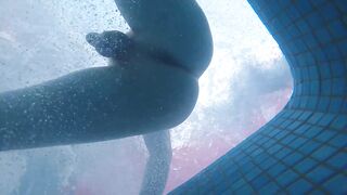 Amateur pale skin redhead guy with hot smooth bum caught soft playing underwater in a public jacuzzi with a twink and then exposing his hairless ass alone - FREE VERSION