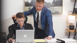 Hot gay sex in the office