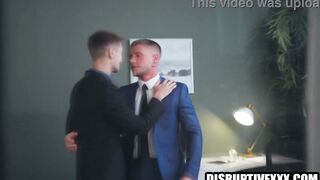 Hot gay sex in the office