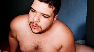 Crown's secret: Fat married man gets his man with a surprise - 4 image