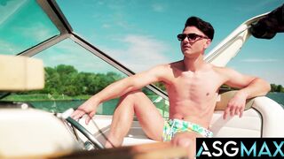 Angel Elias gets destroyed by Enzo Muller's big cock on a boat - 2 image
