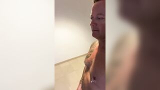 Chris Morgan naked hotel walk - 10 image