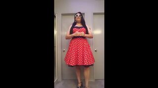 Your Vintage Girlfriend Outfit Video - 1 image