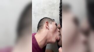 Sucking a cock in public at the gym to a straight man - 4 image
