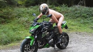 Fuck on the motorbike - 2 image