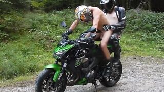 Fuck on the motorbike - 9 image